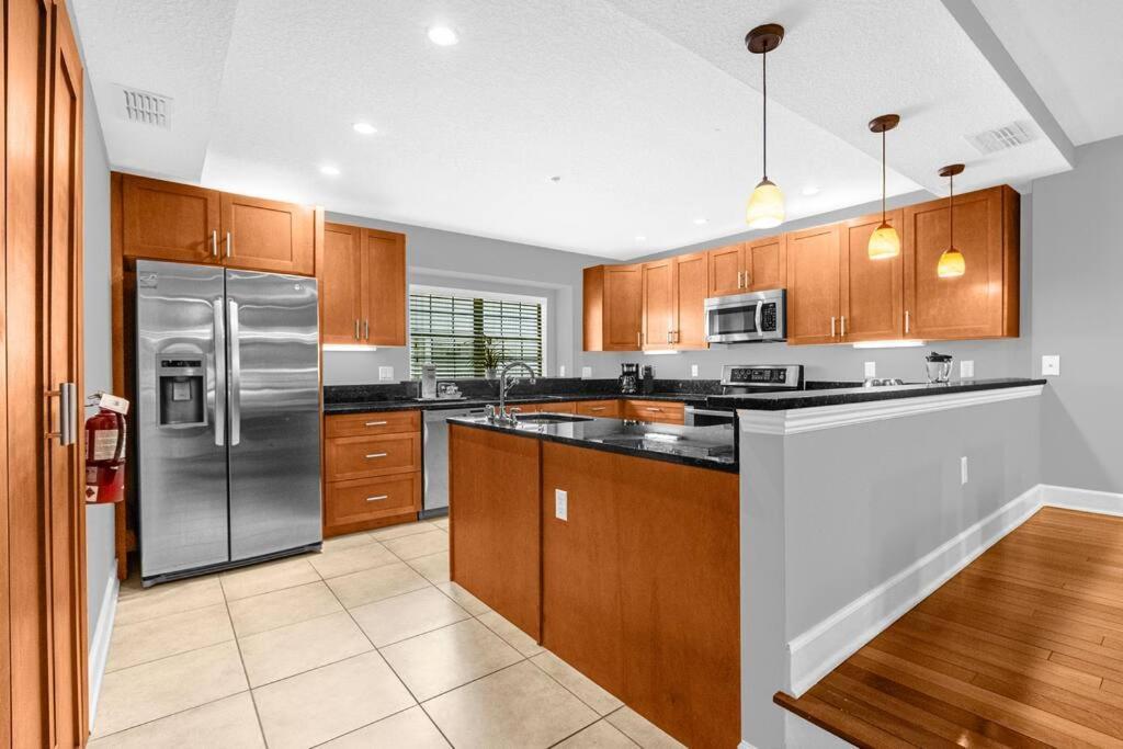 Charming 4Br Family Townhouse Inside Disney Resort Area 奥兰多 外观 照片